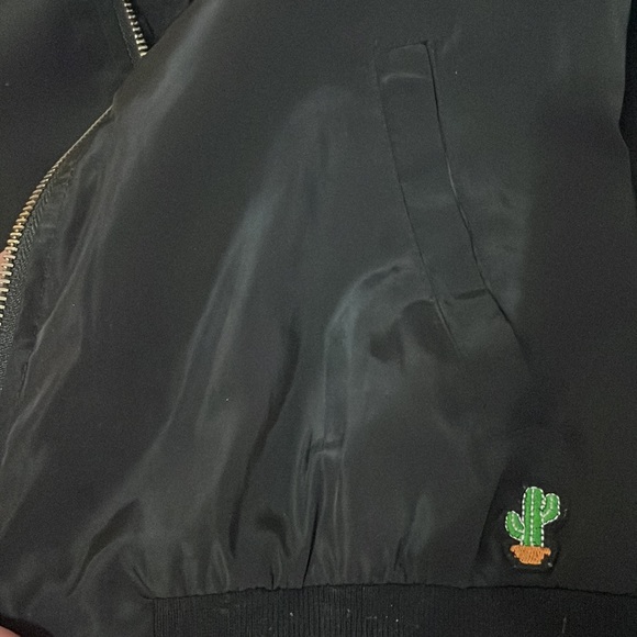 Bomber jacket - Picture 3 of 4